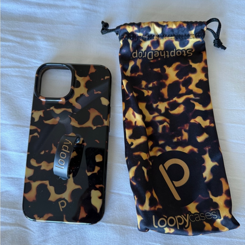 Tortoiseshell iPhone 14 Lefty Loopy Case